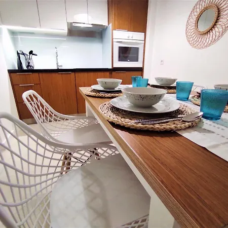 Beachfront 纳扎雷